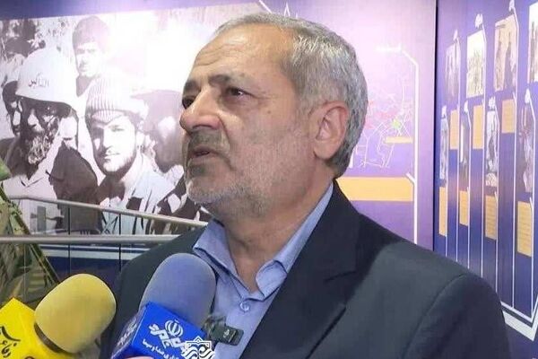 کتب درسی سال ۱۴۰۶ با رویکرد شناخت رهبر شهید تدوین می‌شود