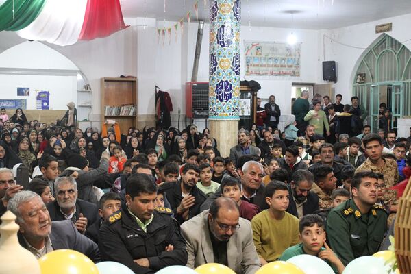 جشن میلاد امام زمان(عج) و گرامیداشت دهه فجر در مسجد بقیة الله شوراب صغیر