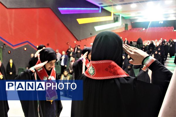 همایش مربیان تربیتی و مشاوران جهادی آموزش و پرورش قم