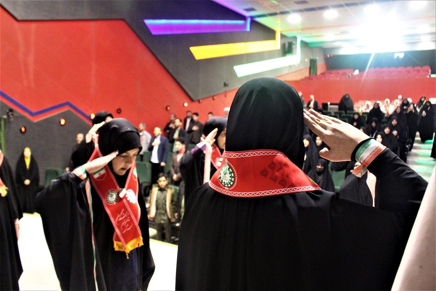 همایش مربیان تربیتی و مشاوران جهادی آموزش و پرورش قم