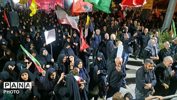 قاب ماندگار مردم نظرآباد در بیعت با رهبر