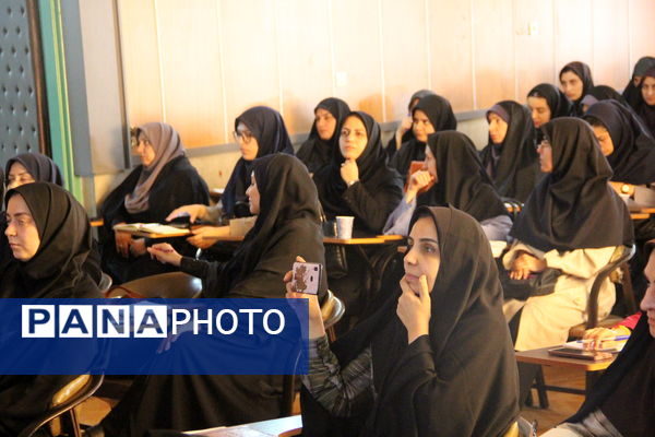 کارگاه اقدام پژوهی ویژه رابطین پژوهش