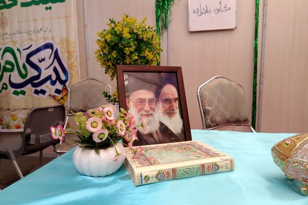 نور هدایت در قلب شهربار ،نمایشگاه قرآن و عترت فصل تازه‌ای از معرفت