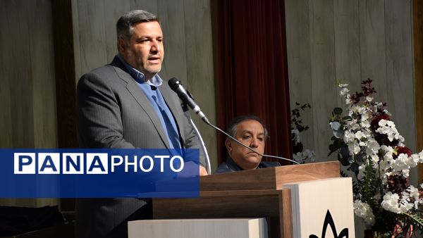 جشن یاوران انقلاب در تربت حیدریه 