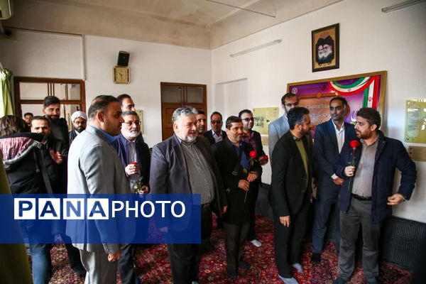 جلوه‌هایی از تجدید میثاق اصحاب رسانه قم با آرمان‌های امام خمینی(ره)