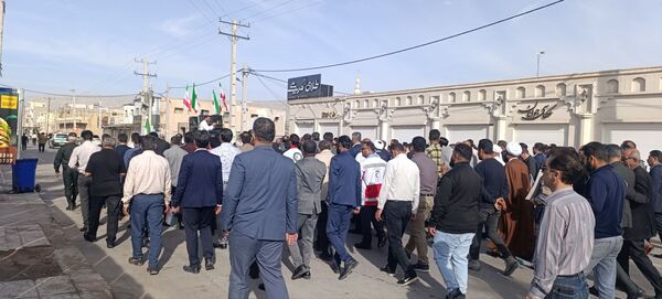 راهپیمایی دشمن‌شکن ۲۲ بهمن در بستک؛ نماد وحدت و همدلی مردم