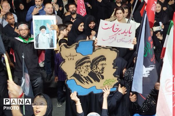 نقش‌آفرینی دانش‌آموزان در اجتماع «باید برخاست»