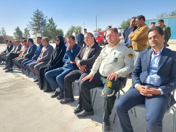 نواخته شدن زنگ پدافند غیرعامل در مدرسه شهید دستغیب مروست