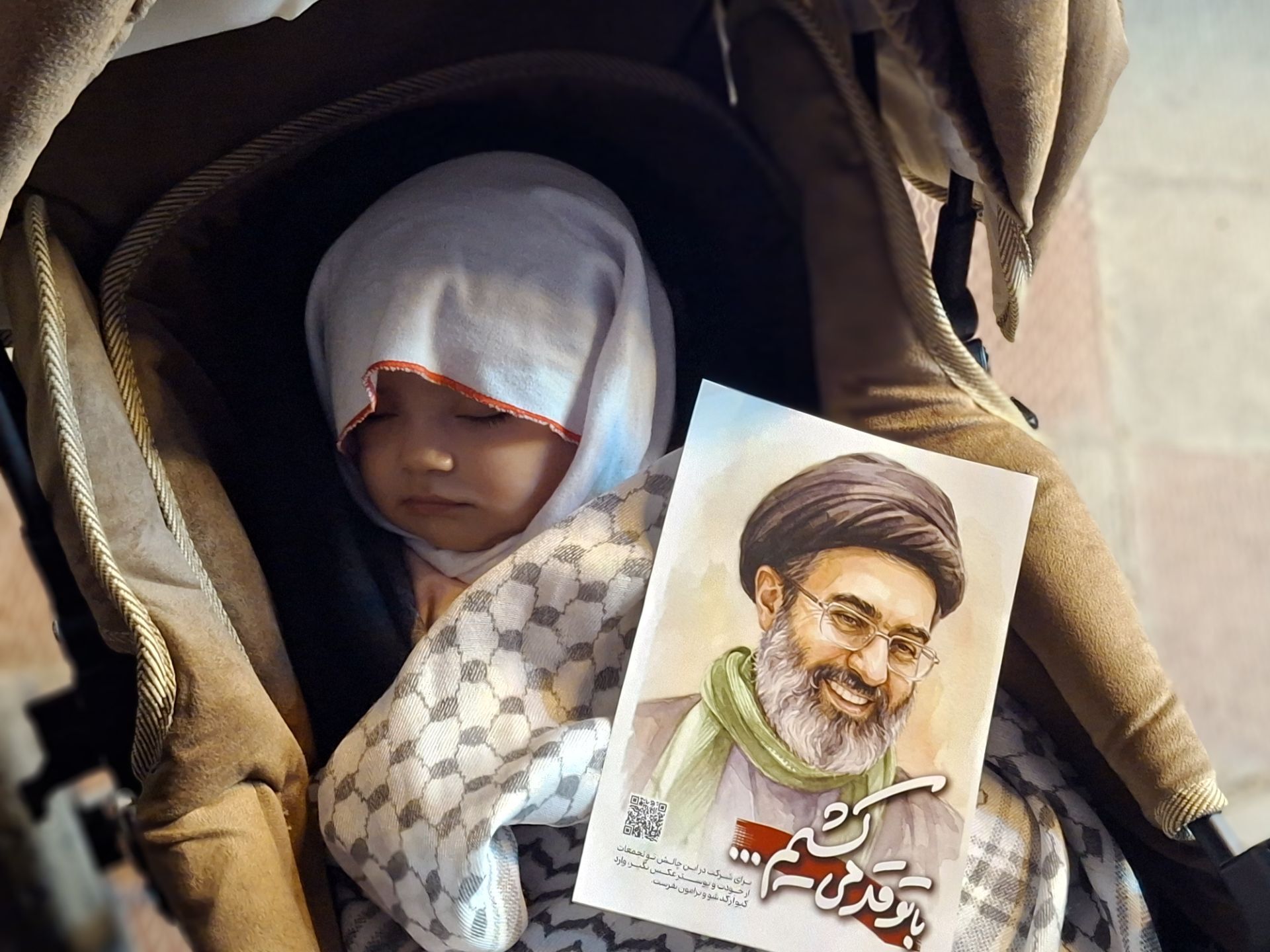مردم رشتخوار در سوگ رهبر شهید، با آرمان‌های او تجدید عهد کردند