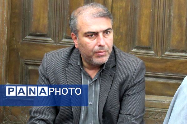 مراسم چهلمین روز شهادت شهدای اقتدار با حضور گسترده مردم کردستان در سنندج 