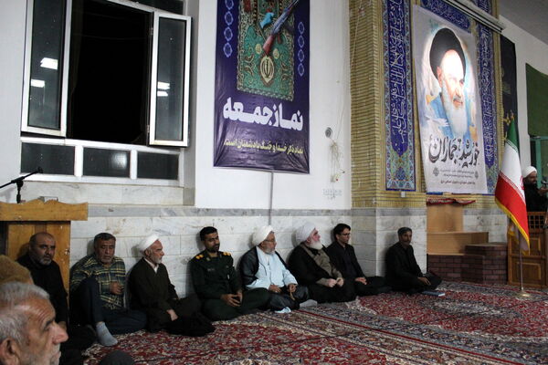 برگزاری مراسم گرامیداشت سالگرد ارتحال امام خمینی (ره) در شهر درق