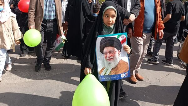 یک روز متفاوت با حضور مردمی از جنس غیرت و استقامت