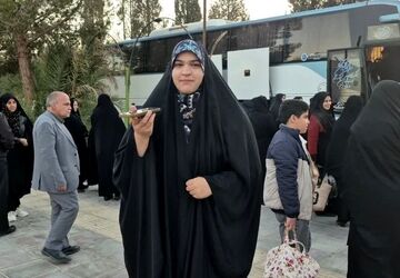 معلمان مهریز سفیران پیام ایثار و شهادت شدند