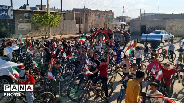 حضور خودجوش دوچرخه‌سواران در فیض آباد؛ اقدامی نمادین برای ترویج همبستگی