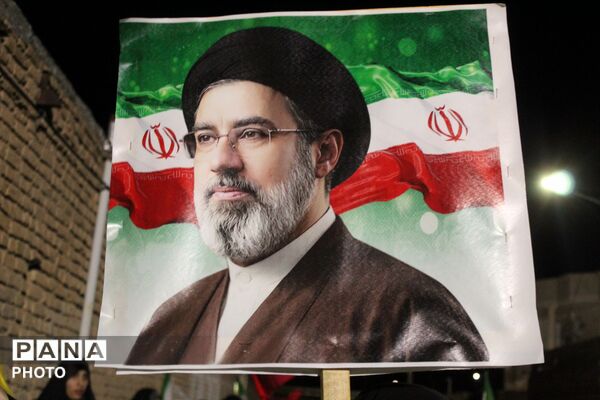 رژه باشکوه  جان‌فدایان امام رضایی در جاجرم هم‌زمان با شب ولادت امام رضا(ع) /1