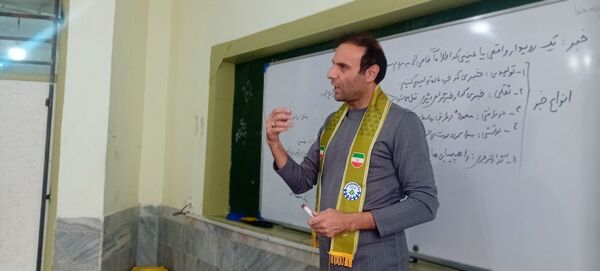 دوره توانمند سازی خبرنگاران پانا در دبیرستان رضوان
