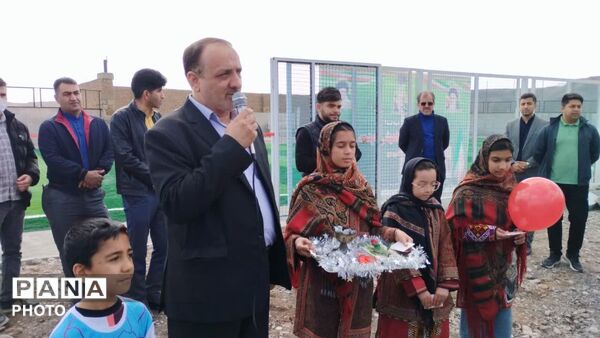 افتتاح آموزشگاه چهارکلاسه روستای احمد آباد در بخش هزار مسجد و زمین چمن مصنوعی شهدای روستای قلعه نو