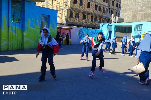 اول مهر؛ زنگ آغاز سال تحصیلی درمدرسه شهیدمعظم