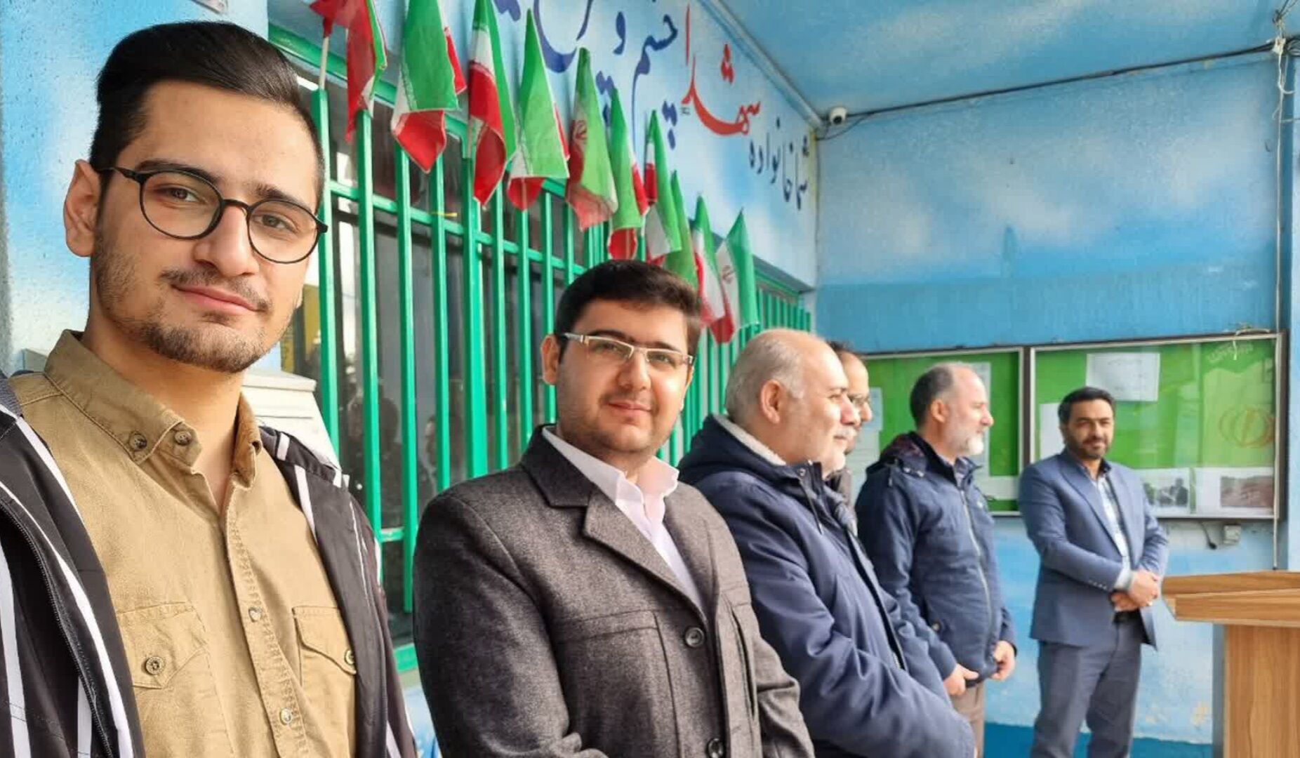 پژواک انقلاب در دل نوجوانان
