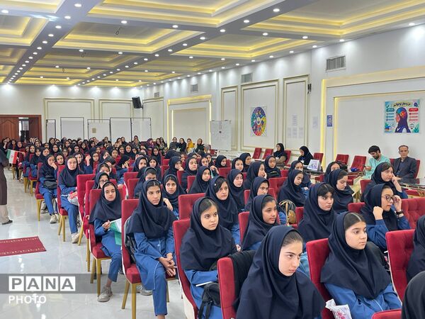 جشن جوانه ها در دبیرستان علامه حلی بیرجند