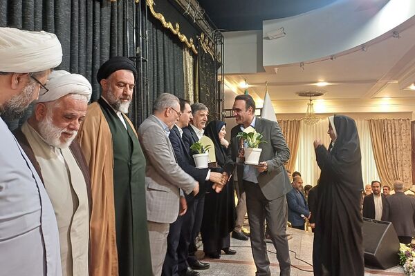 مراسم بزرگداشت مقام معلّم در تالار شباهنگ شهرستان شهریار