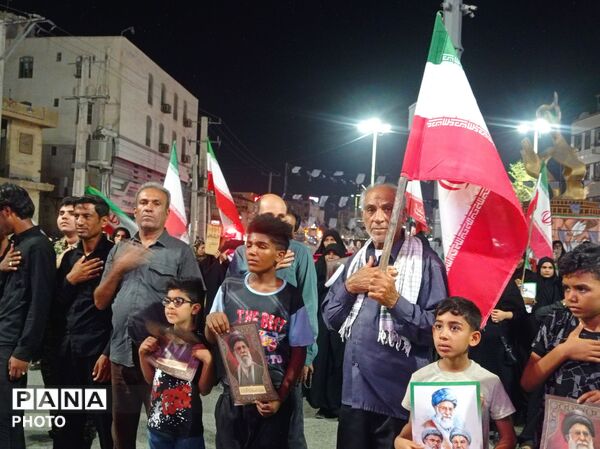 مراسم جاماندگان مراسم تشییع رهبر شهید در میناب