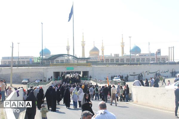حضور کودکان و نوجوانان در مراسم سالگرد ارتحال حضرت امام(ره)