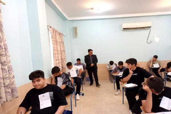 آزمون تکمیل ظرفیت پایه دهم مدارس استعدادهای درخشان در بهبهان