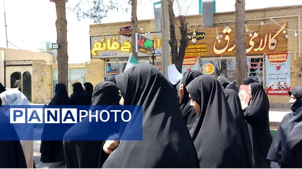 طنین شعار انا علی العهد یا قدس در شهرستان مروست