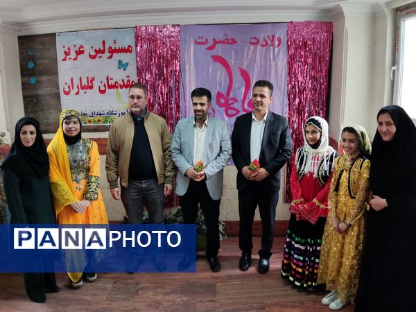 بازدید قطب کشوری مدیران از آموزشگاه شهدای معلم 2 همزمان با برپایی نمایشگاه علمی پژوهشی، انرژی های نوین، ادبیات و ریاضی