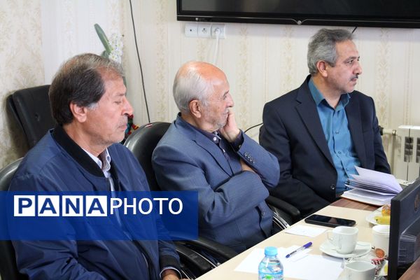 اولین جلسه هیات مدیره مجمع خیرین مدرسه‌ساز خراسان رضوی در سال جدید