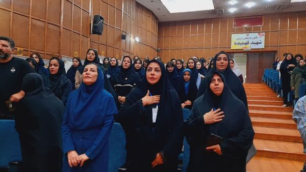 برگزاری اختتامیه جشنواره نوجوان سالم و یاریگران زندگی در کانون شهید فهمیده کرج