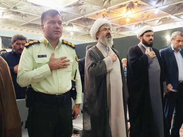 همایش مسئولین هیات مذهبی و مداحان اهل بیت علیهم السلام در شهرستان کاشمر
