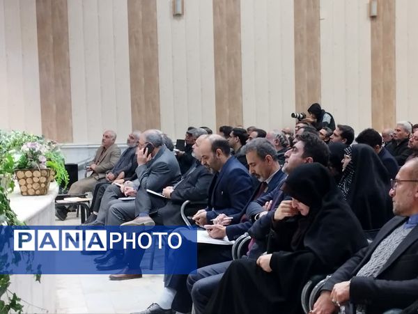 کاشان، مقصد اولین سفر شهرستانی مدیرکل آموزش و پرورش استان اصفهان