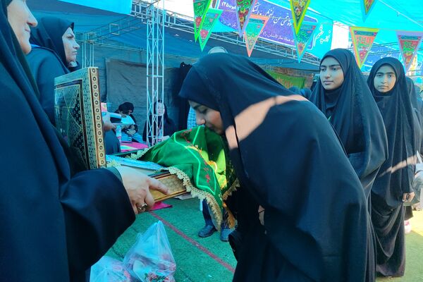 مرحله استانی چهل و دومین مسابقات قرآن عترت ونماز دختر فارس