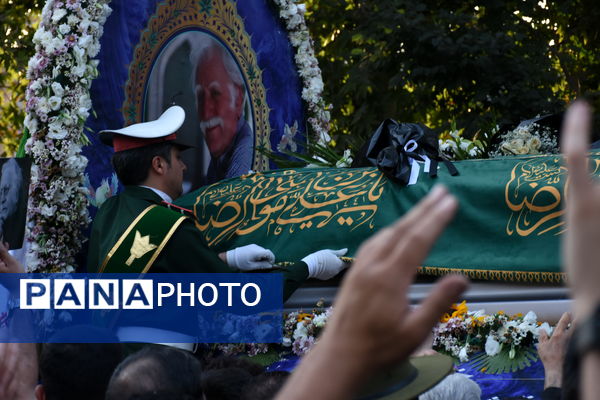 مراسم تشییع پیکر استاد فرشچیان