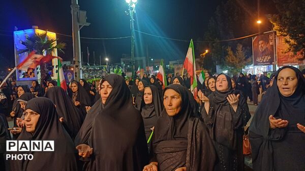 تجدید بیعت مردم کوهدشت با آرمان‌های حسینی در میدان امام خمینی (ره)