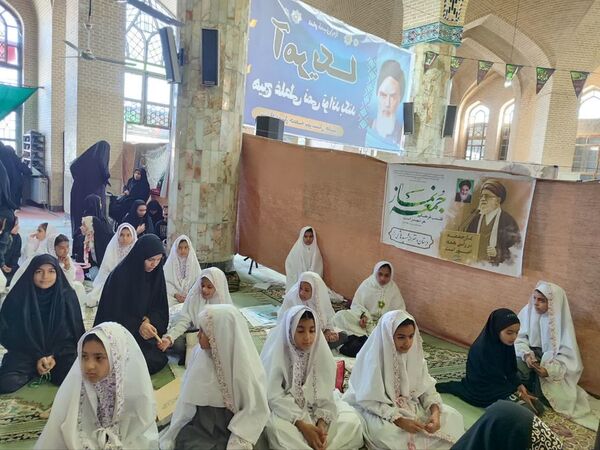 تجلی پیوند مدرسه و مسجد در خاتم