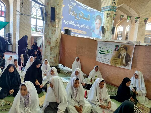 تجلی پیوند مدرسه و مسجد در خاتم