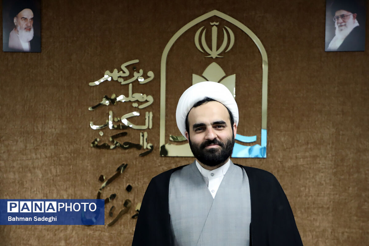 دانش‌آموزان، یاران مقاومت در برابر ظلم هستند 