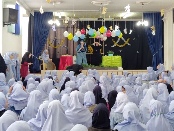 بهار دانش در روشنای میلاد حجت خدا