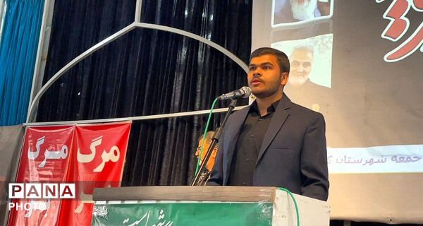 نمازی حماسی و معنوی با عطر شهادت در کاشمر