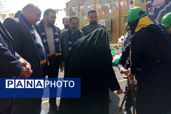 مانور مهارت‌های تشکیلاتی پیشتازان هم‌دل، همفکر و همکار در شیراز