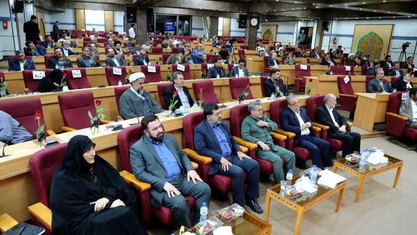 مراسم بزرگداشت استاندار شهید پرواز اردیبهشت در قم