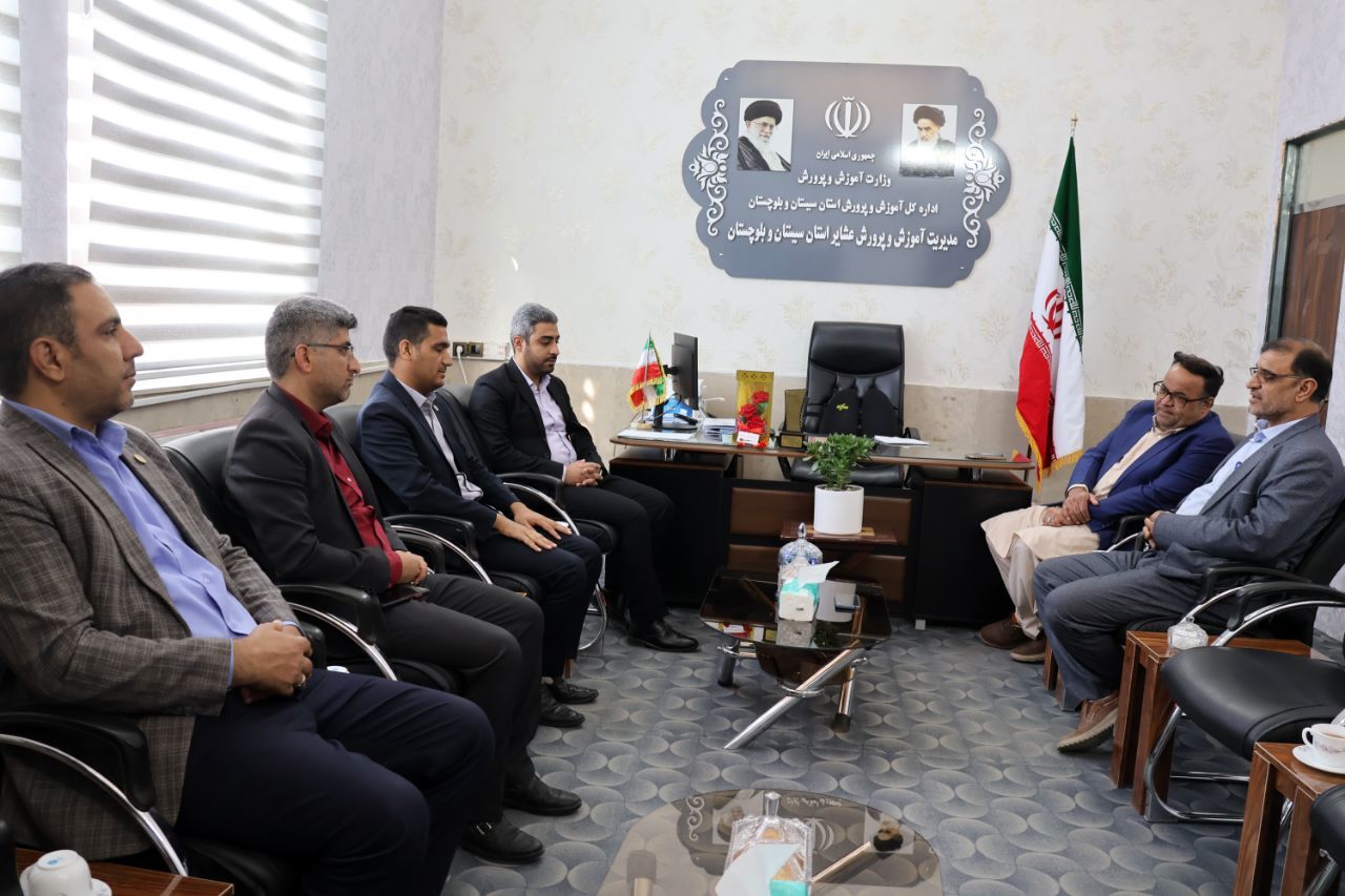 مدیر‌سازمان دانش‌آموزی با مدیر آموزش‌و‌پرورش عشایر استان دیدار کرد