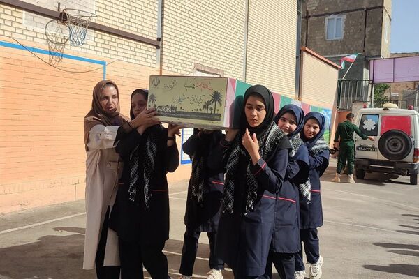 مدراس شهرستان قدس میزبان پرچم حرم امام حسین (ع) و شهید گمنام 