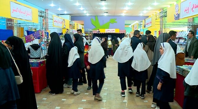 نویسنده کودک باید یک قدم جلوتر از مخاطب باشد