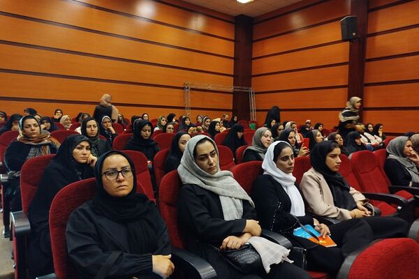 همایش جوانی جمعیت و فرزندآوری در بهارستان دو
