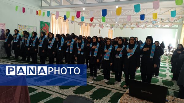 شور انقلابی و شمیم مهدوی در دبیرستان تمام تشکیلاتی الزهرا(س) شهرستان سرخس