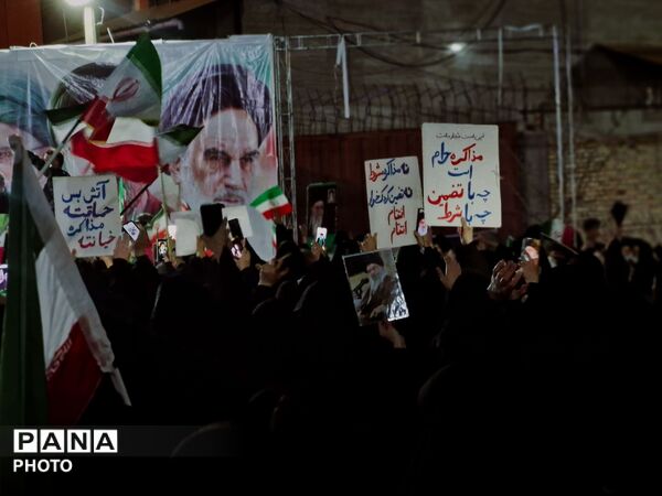 بهار وفاداری به وطن در گلوگاه
